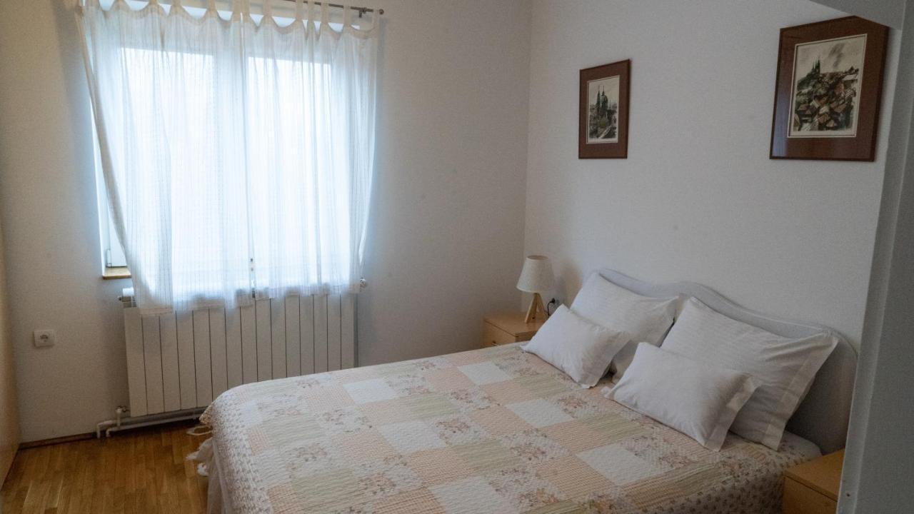 Apartment Akacija Gardens Belgrade Exterior photo